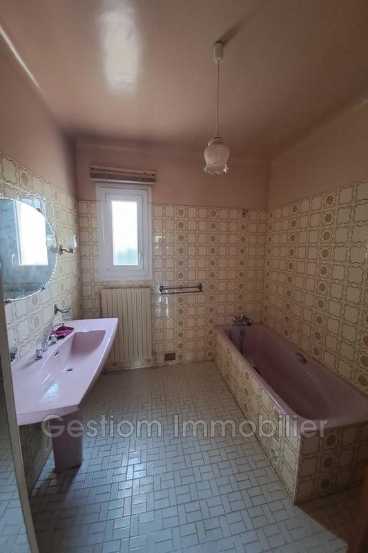 Villa - 193 m² - 6 pièces