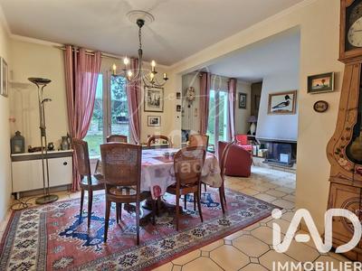 Maison - 176 m² - 7 pièces