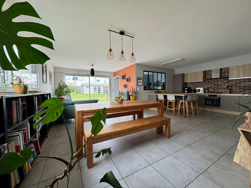 Maison - 146 m² - 7 pièces