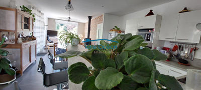 Maison - 151 m² - 6 pièces