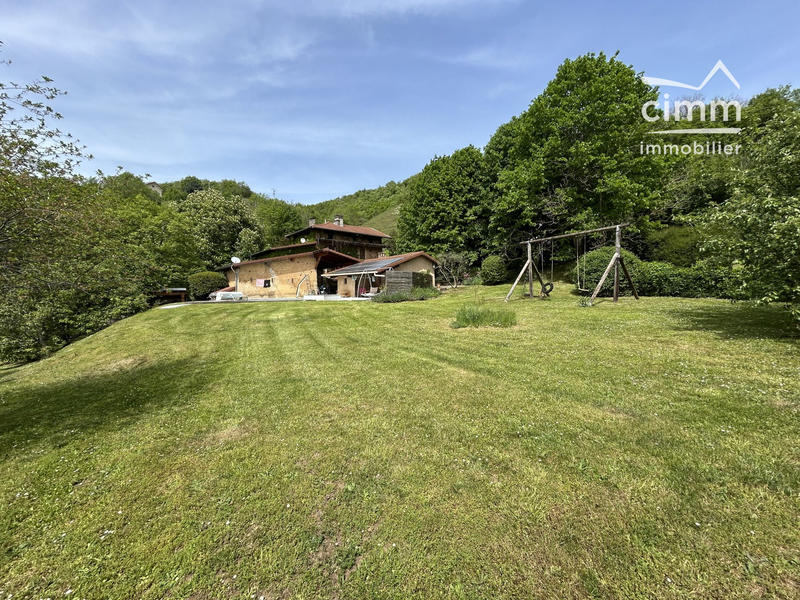 Maison ancienne - 160 m² - 4 pièces