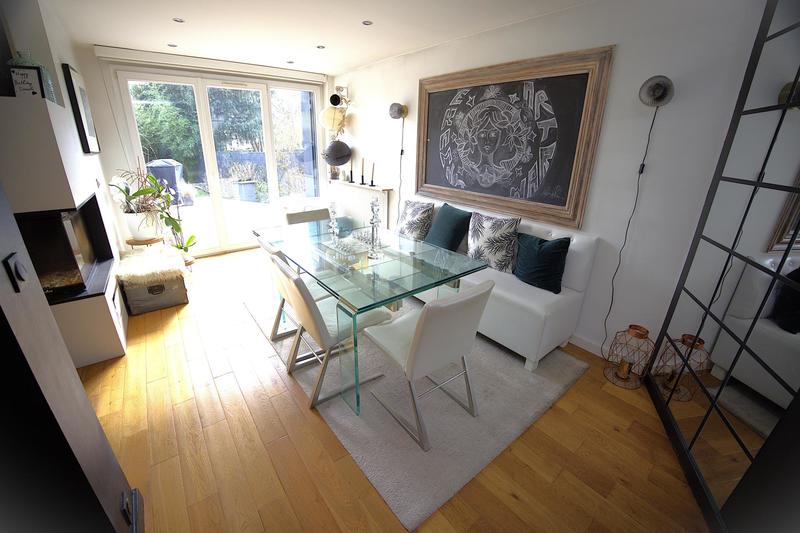 Maison - 200 m² - 8 pièces