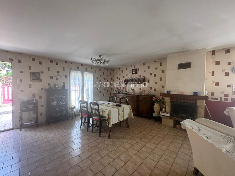 Maison - 81 m² - 5 pièces