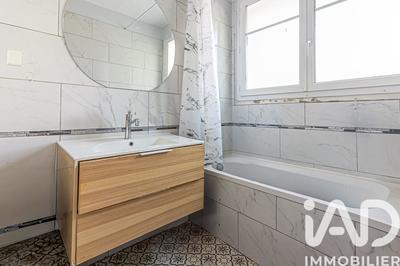 Appartement - 87 m² - 4 pièces