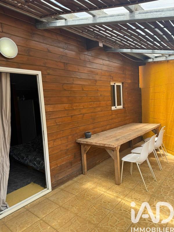 Maison - 251 m² - 7 pièces