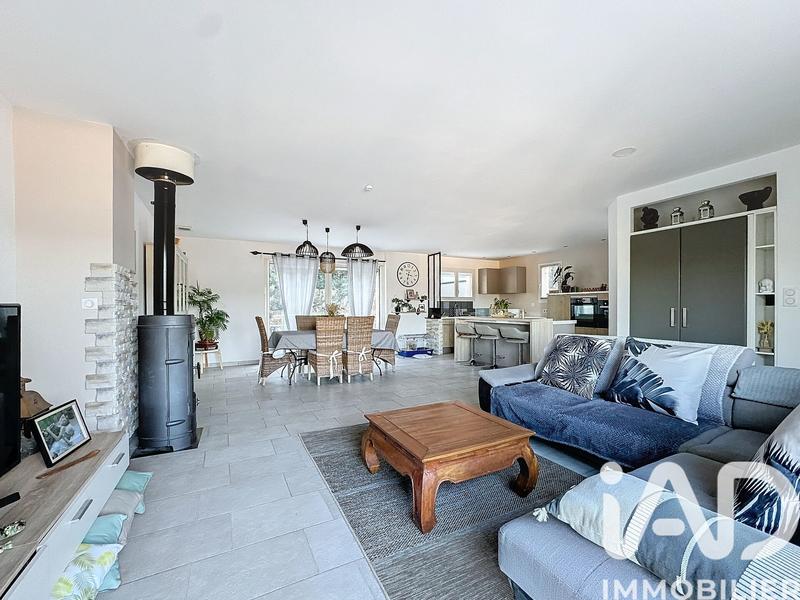 Maison - 152 m² - 5 pièces