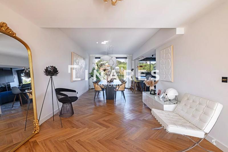 Appartement - 153 m² - 4 pièces