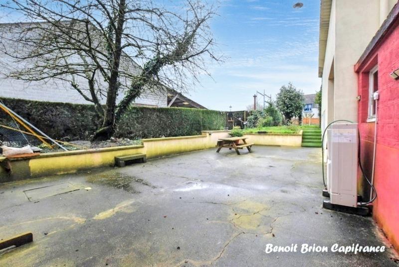 Maison - 191 m² - 8 pièces