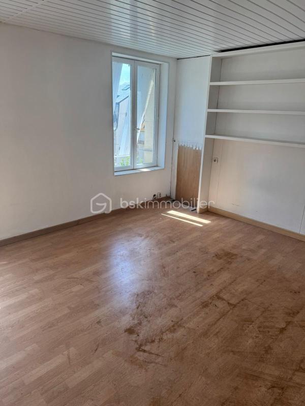 Maison de maîtres - 218 m² - 9 pièces