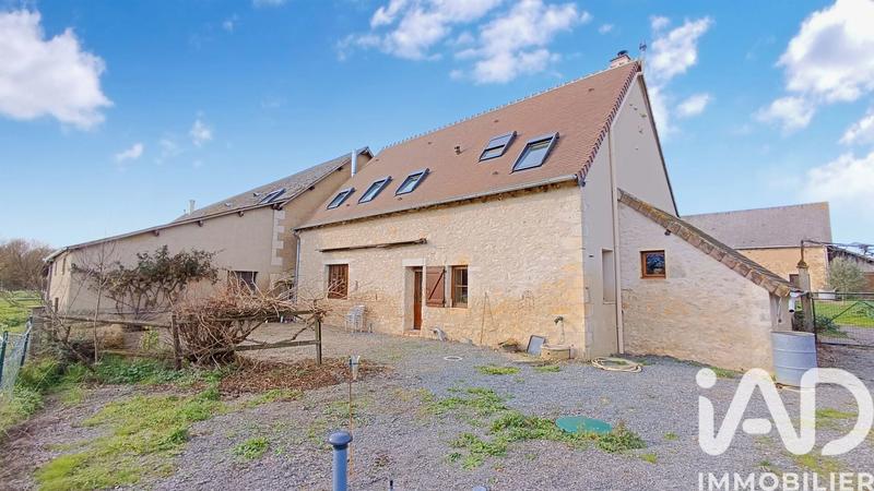 Maison - 232 m² - 11 pièces