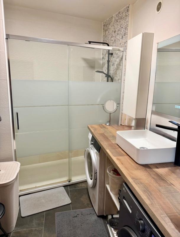 Appartement - 95 m² - 4 pièces