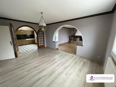 Maison - 132 m² - 8 pièces