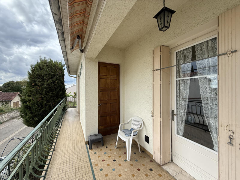 Maison - 90 m² - 5 pièces