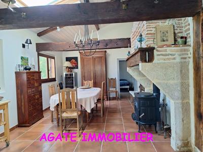 Propriété - 200 m² - 5 pièces