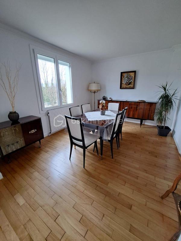 Maison - 160 m² - 9 pièces