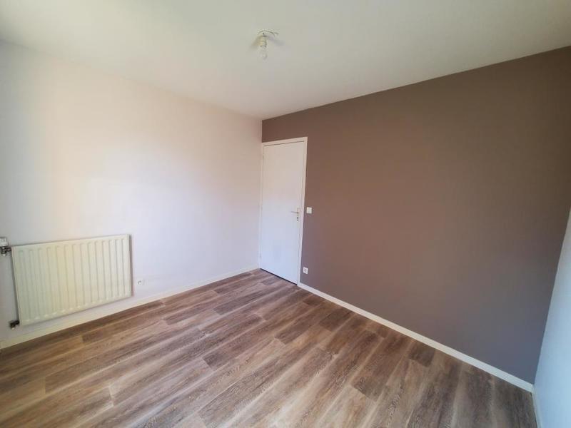 Appartement ancien - 80 m² - 4 pièces