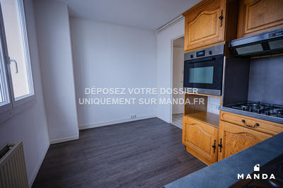 Appartement - 86 m² - 4 pièces