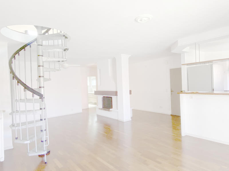 Appartement - 95 m² - 4 pièces