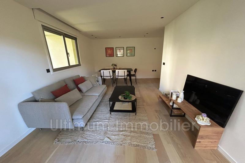 Appartement - 89 m² - 5 pièces
