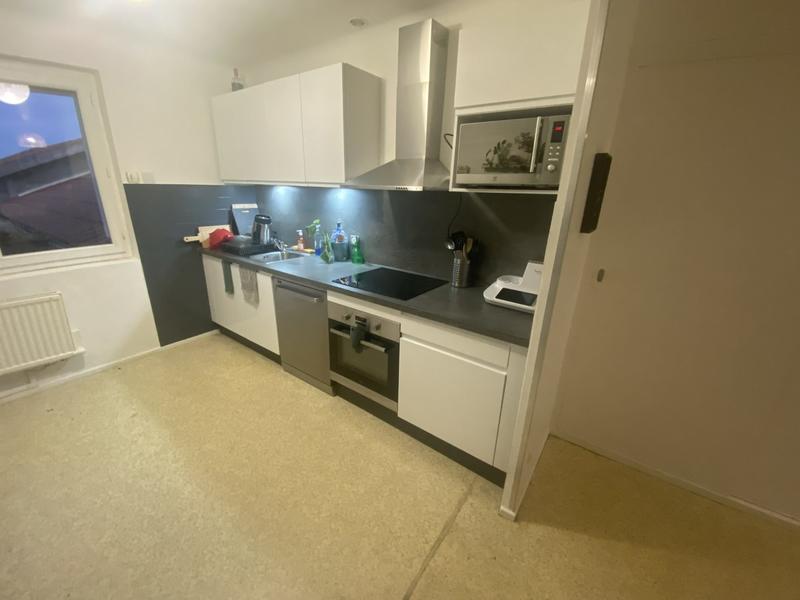 Appartement - 94 m² - 4 pièces