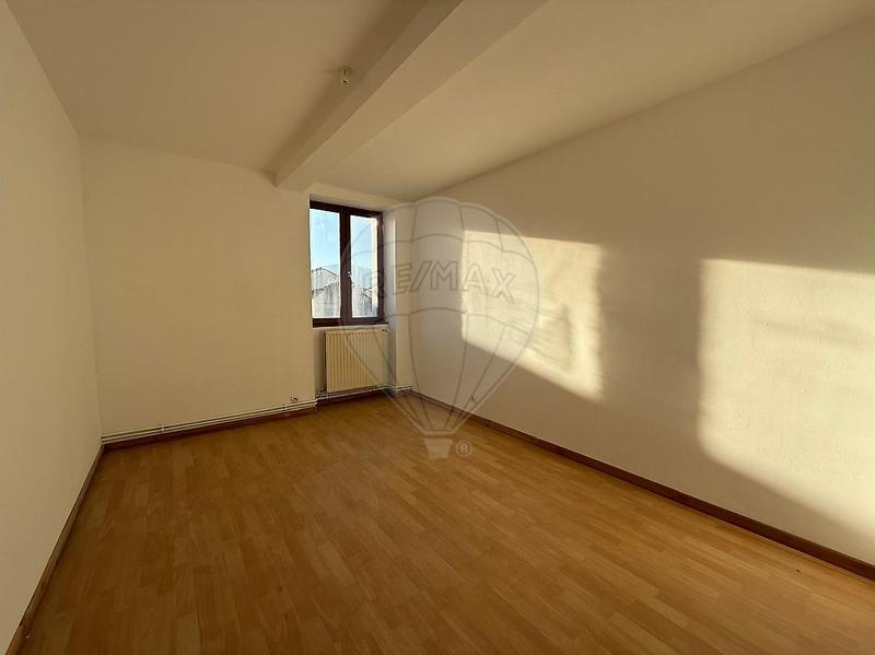 Appartement - 88 m² - 5 pièces