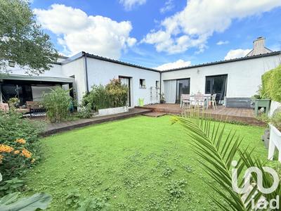 Maison - 157 m² - 7 pièces