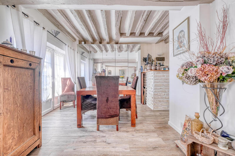 Maison - 168 m² - 6 pièces