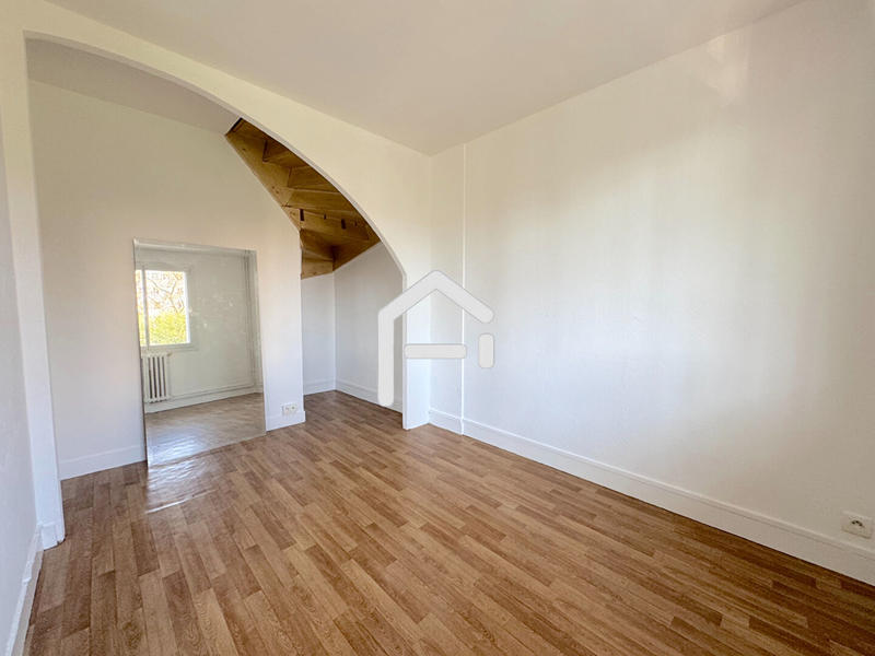 Appartement - 84 m² - 4 pièces