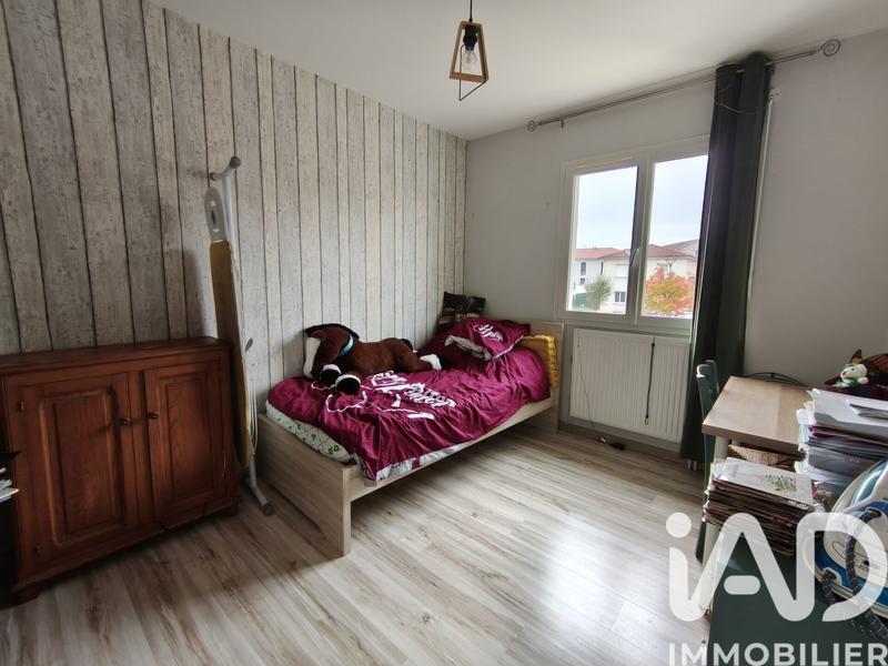 Maison - 99 m² - 5 pièces