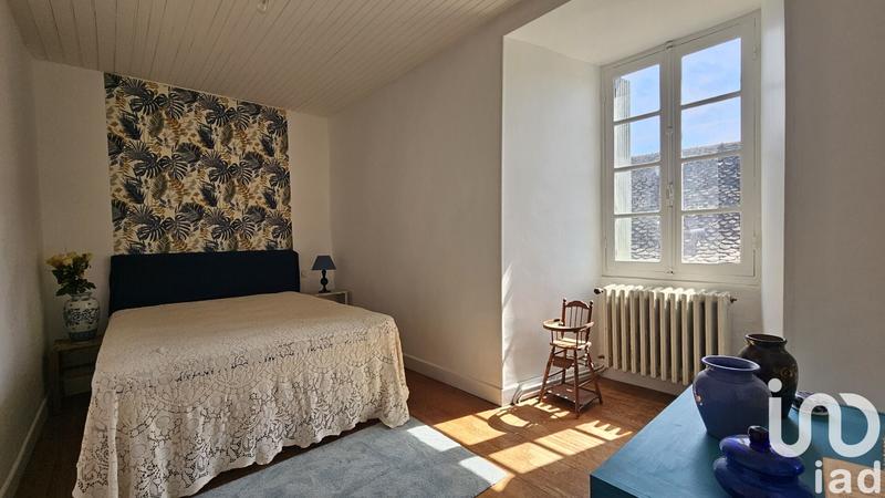 Maison de village - 216 m² - 12 pièces