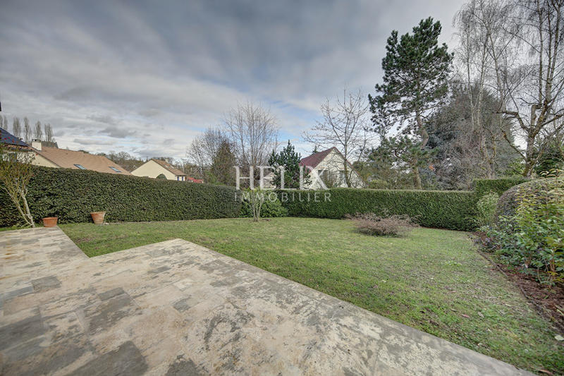 Maison - 141 m² - 7 pièces