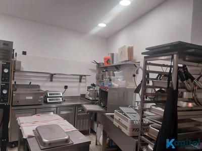 Fonds de commerce - Hôtellerie / Restauration - 76 m²