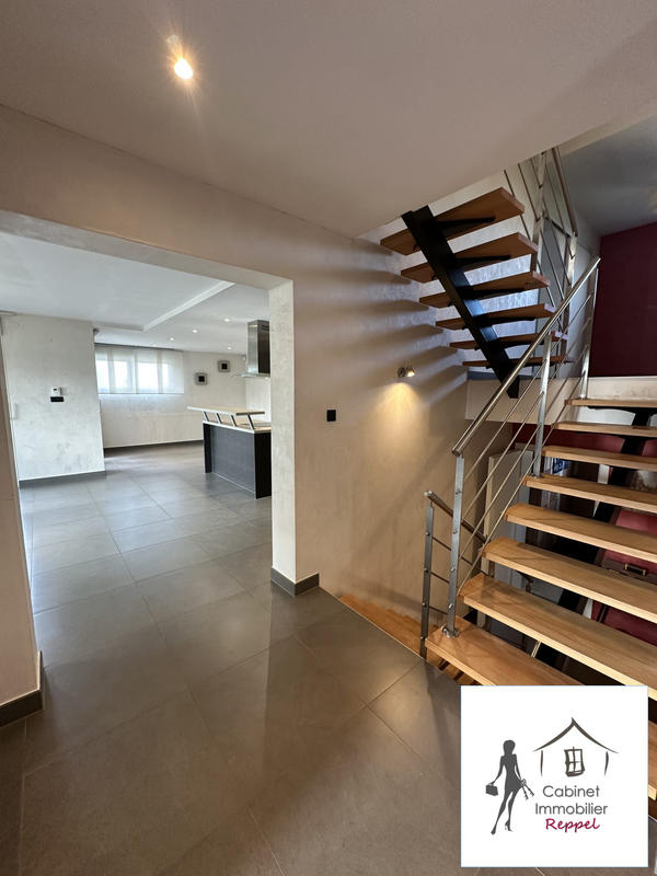 Maison - 141 m² - 5 pièces