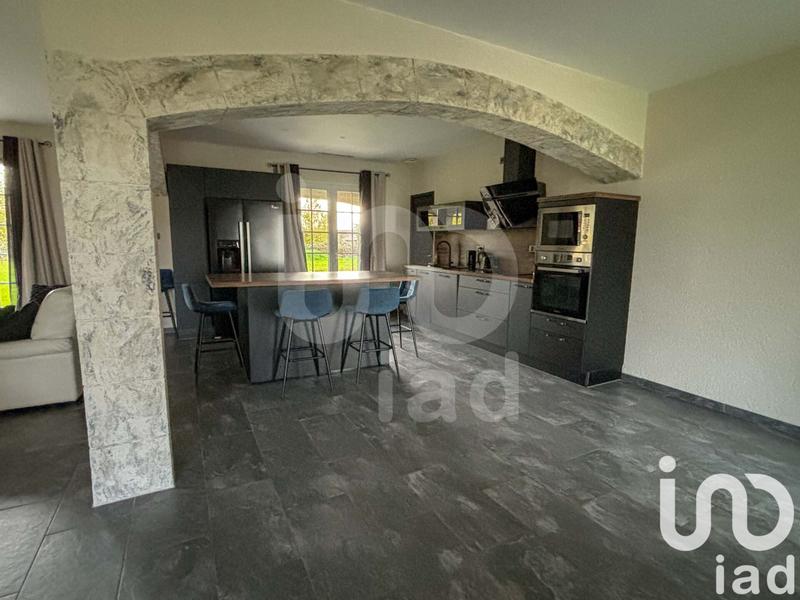 Maison - 152 m² - 7 pièces