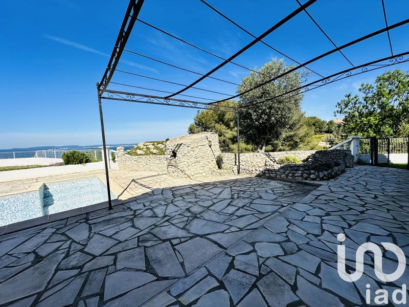 Maison - 141 m² - 5 pièces