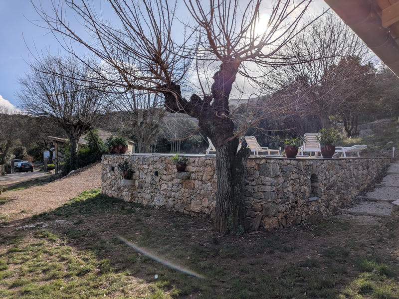 Maison - 195 m² - 9 pièces