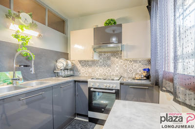 Appartement - 82 m² - 5 pièces