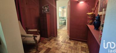 Maison - 240 m² - 7 pièces