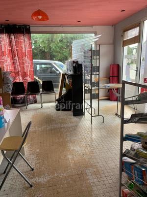 Immeuble - 84 m² - 6 pièces