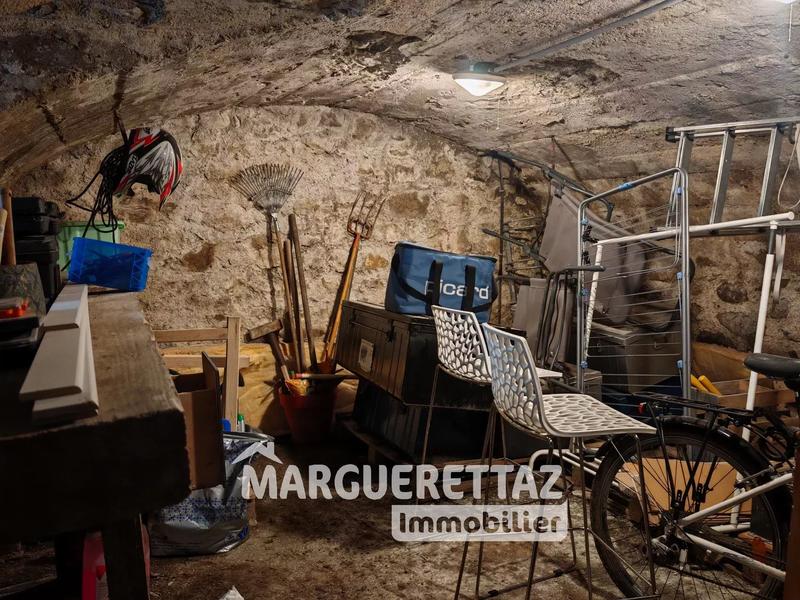 Maison de village - 137 m² - 4 pièces