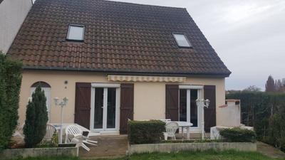 Maison - 102 m² - 6 pièces