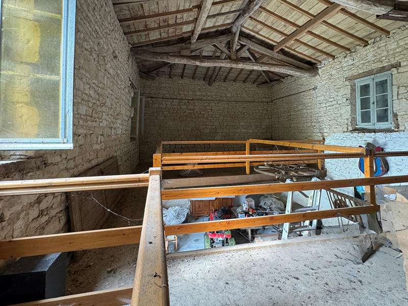 Maison - 170 m² - 10 pièces