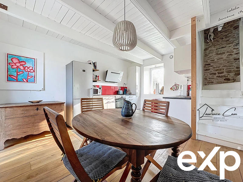 Maison - 184 m² - 6 pièces