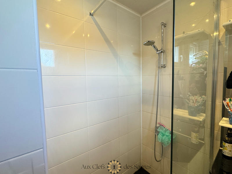 Maison - 81 m² - 5 pièces