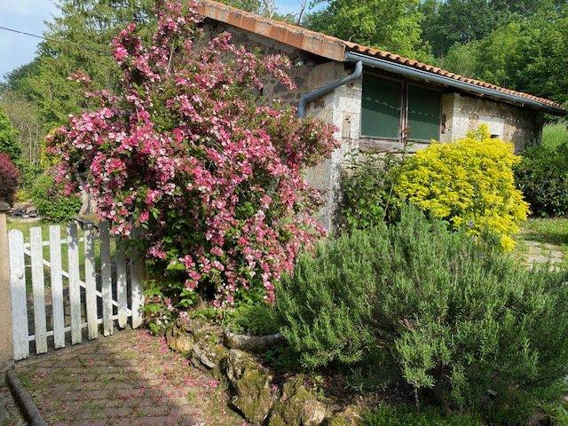 Maison - 275 m² - 6 pièces