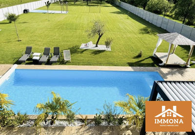 Maison contemporaine - 220 m² - 9 pièces