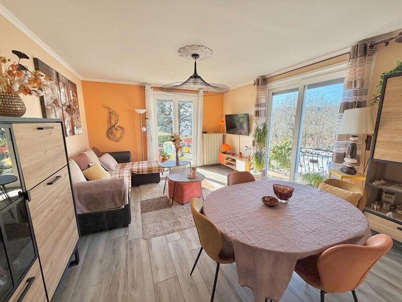 Maison - 82 m² - 4 pièces