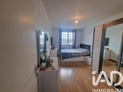 Maison - 98 m² - 4 pièces