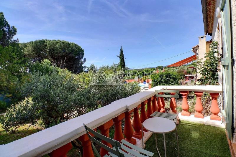 Villa - 136 m² - 5 pièces