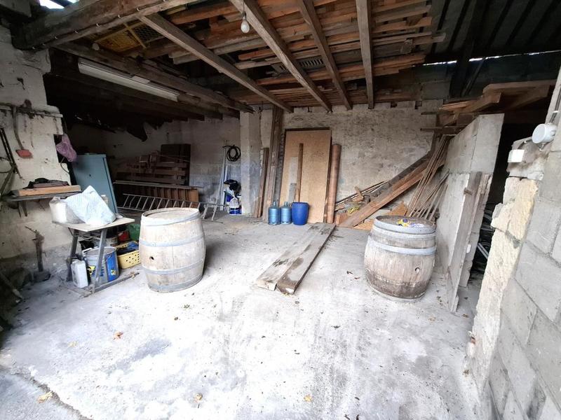 Maison - 220 m² - 7 pièces